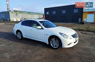 Седан Infiniti G25 2011 в Черкассах