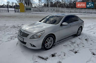 Седан Infiniti G25 2012 в Чернігові