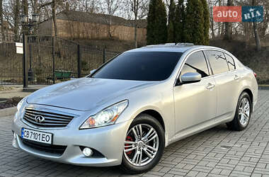 Седан Infiniti G25 2012 в Прилуках