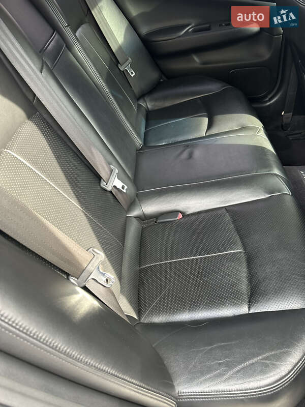 Седан Infiniti G25 2010 в Києві