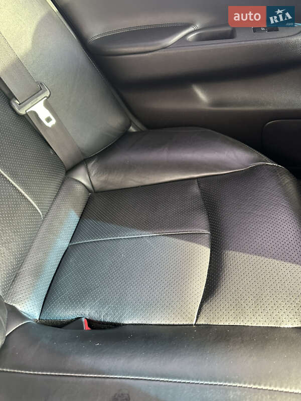 Седан Infiniti G25 2010 в Києві