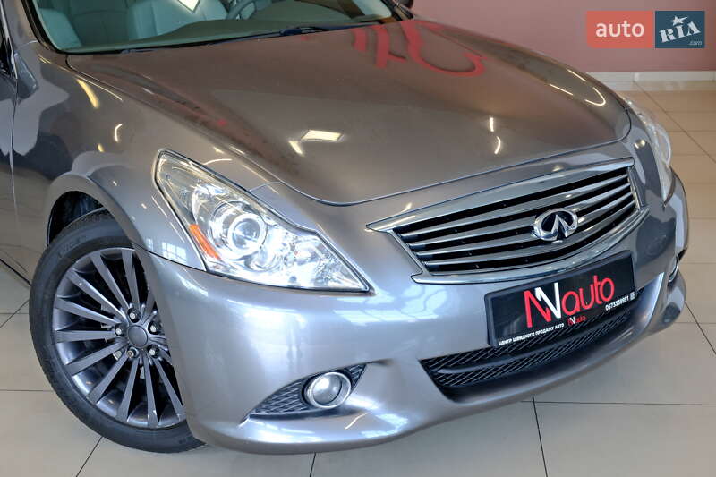 Седан Infiniti G25 2011 в Одессе
