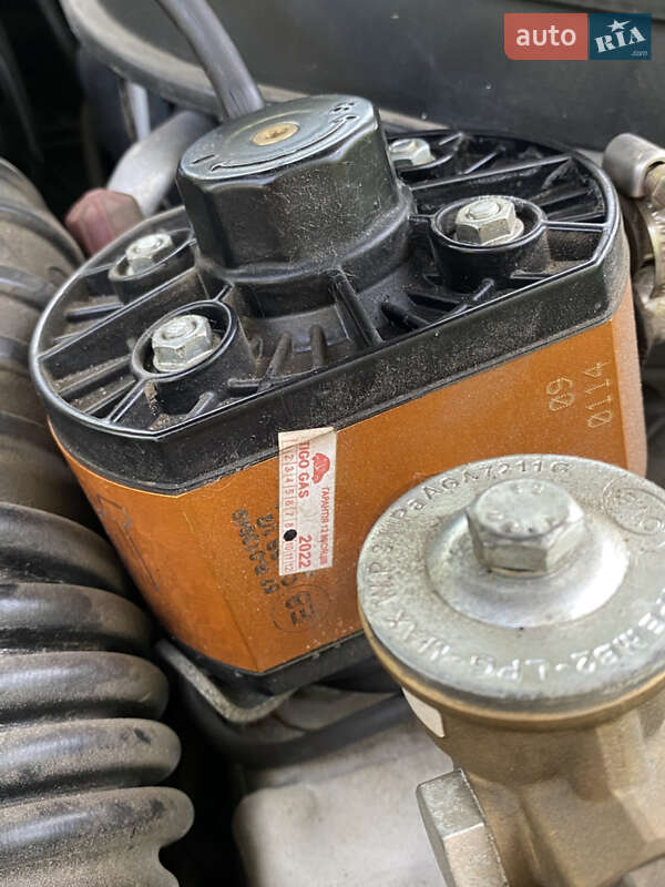 Седан Infiniti G25 2011 в Черкассах