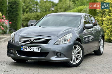 Седан Infiniti G25 2012 в Одессе