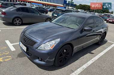 Седан Infiniti G25 2010 в Киеве