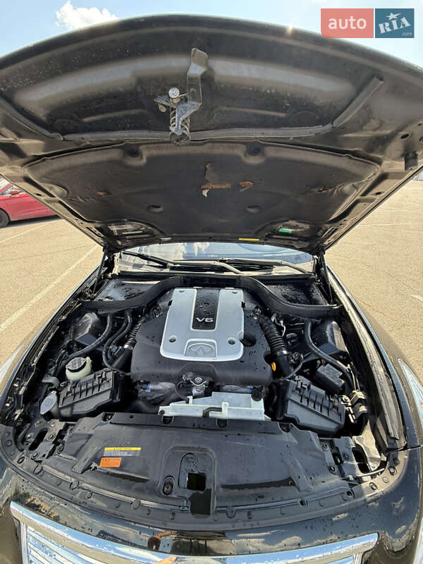 Седан Infiniti G25 2010 в Києві