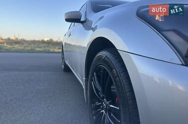 Седан Infiniti G25 2012 в 