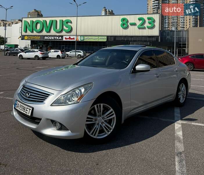 Седан Infiniti G25 2011 в Киеве фото 3 Седан Infiniti G25 2011 в Киеве