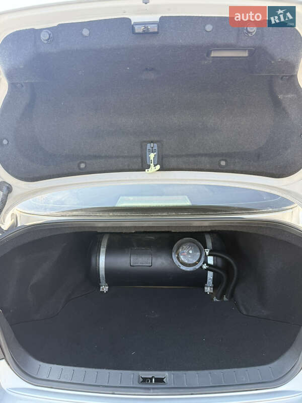 Седан Infiniti G25 2011 в Киеве фото 32 Седан Infiniti G25 2011 в Киеве