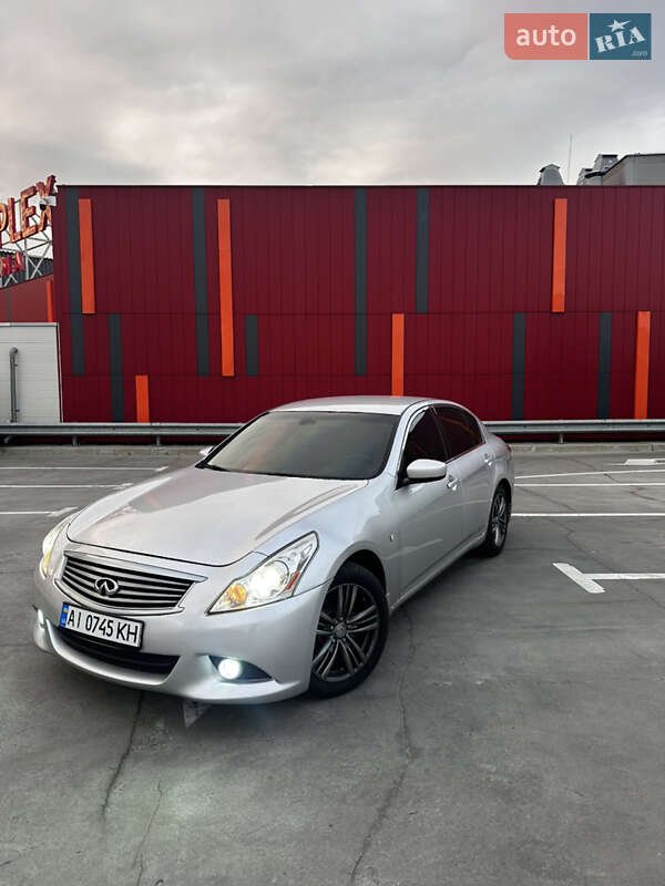Седан Infiniti G25 2011 в Киеве фото 9 Седан Infiniti G25 2011 в Киеве