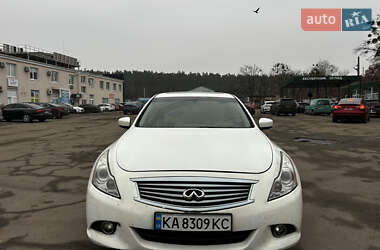 Седан Infiniti G25 2011 в Киеве
