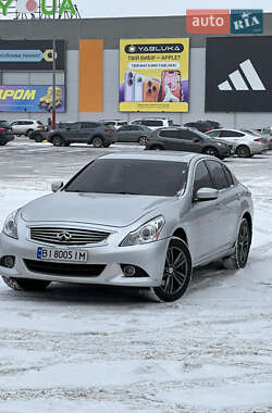 Седан Infiniti G25 2011 в Полтаве