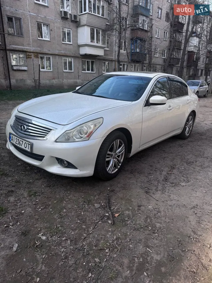 2010 Infiniti G - мініатюра 9