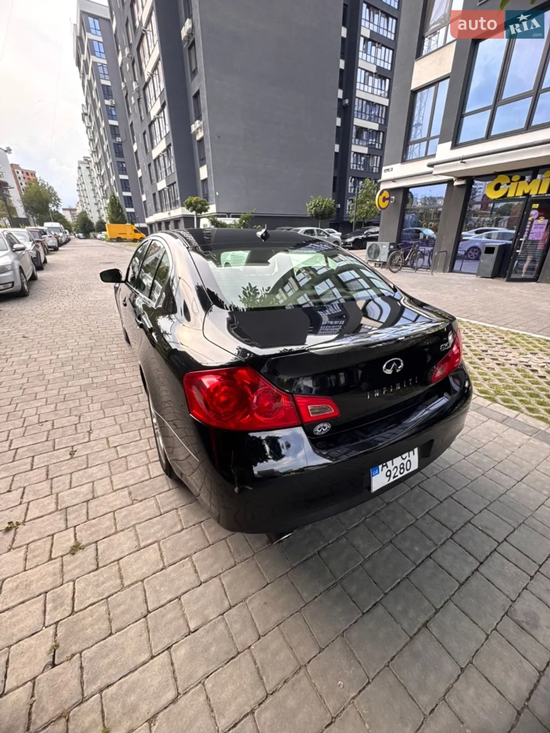 2012 Infiniti G - мініатюра 12