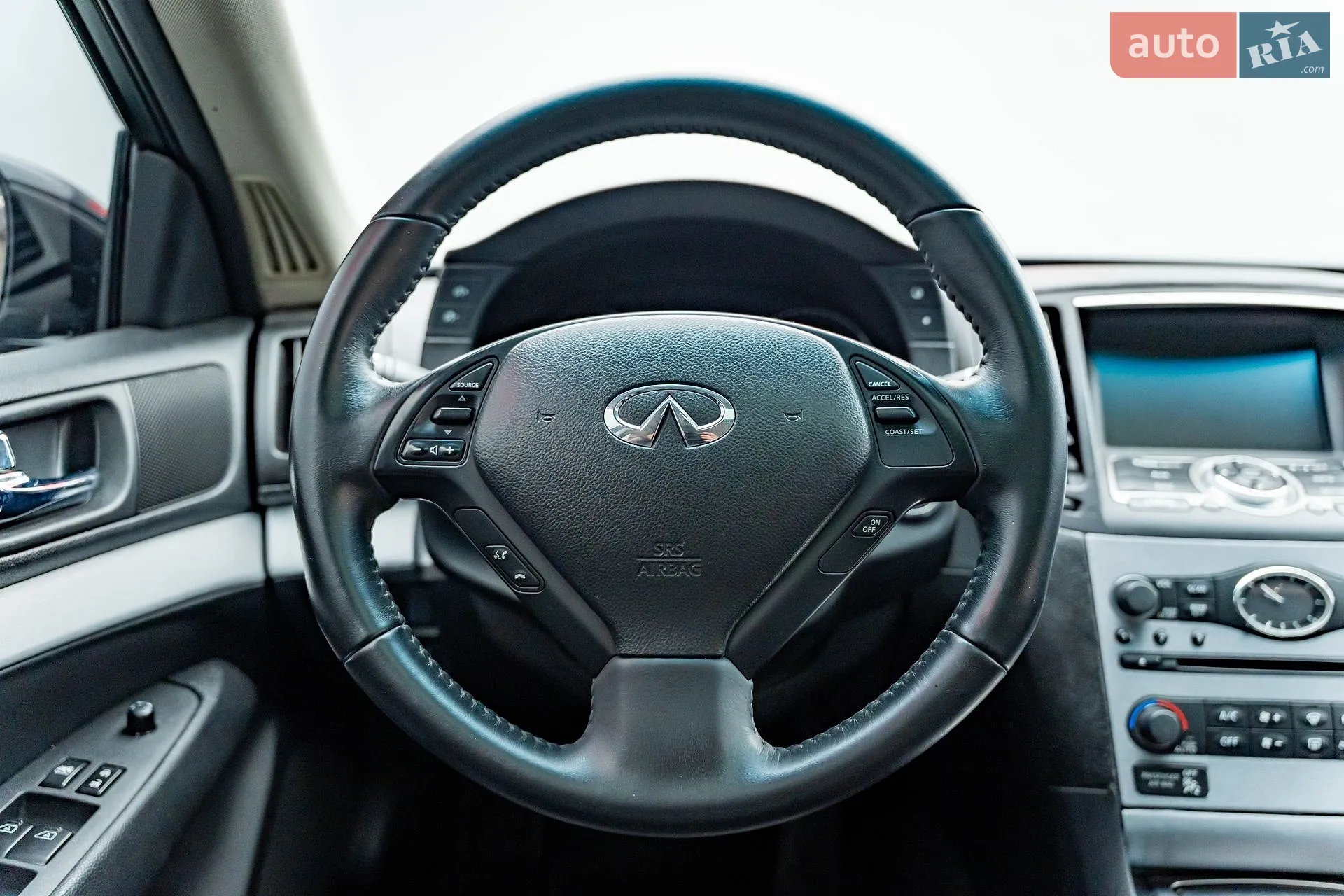 2011 Infiniti G - мініатюра 14