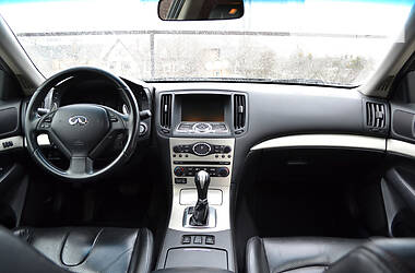 Седан Infiniti G35 2007 в 