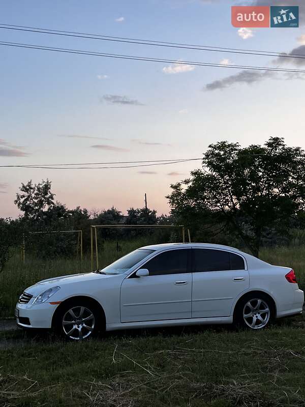 Седан Infiniti G35 2005 в Одесі