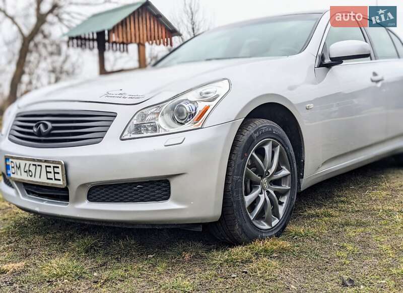 Седан Infiniti G35 2008 в Сумах