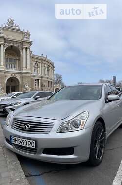 Седан Infiniti G35 2007 в Южном