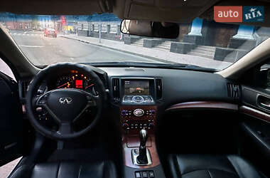 Седан Infiniti G35 2007 в 