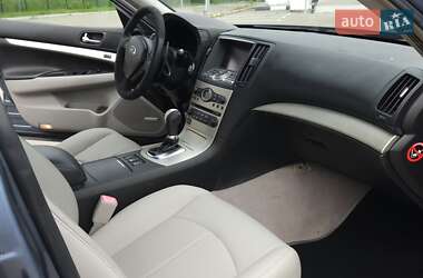 Седан Infiniti G35 2008 в 