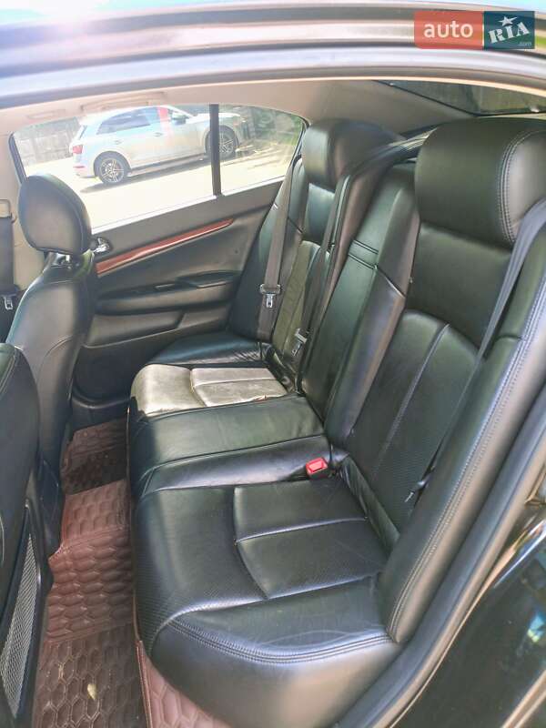 Седан Infiniti G35 2007 в Чернігові