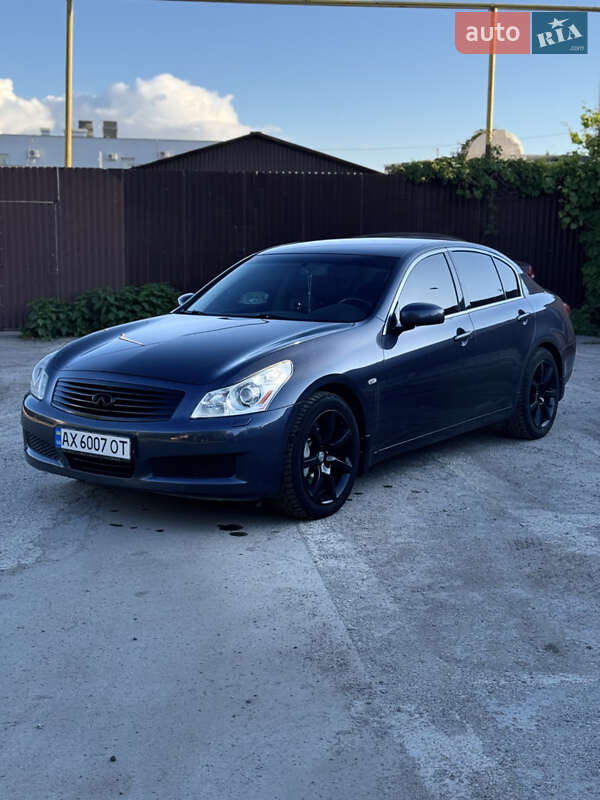 Седан Infiniti G35 2008 в Полтаве