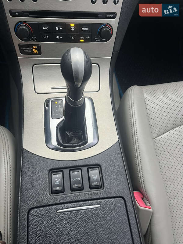 Седан Infiniti G35 2008 в Дніпрі