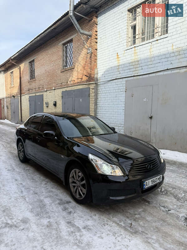 Infiniti G35 2008