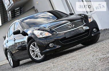 Седан Infiniti G37 2014 в Дрогобыче