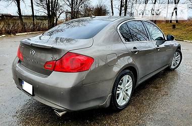 Седан Infiniti G37 2012 в Львові