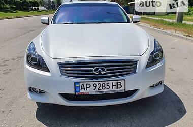 Кабриолет Infiniti G37 2012 в Запорожье