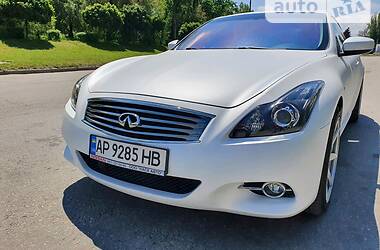 Кабриолет Infiniti G37 2012 в Запорожье