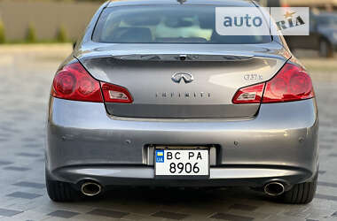 Седан Infiniti G37 2013 в Львове