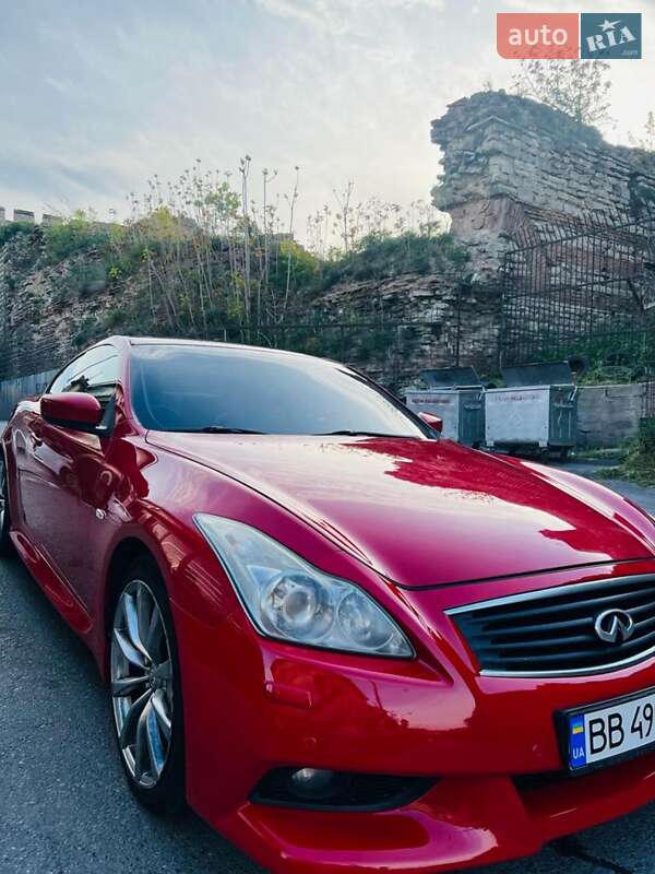 Купе Infiniti G37 2008 в Львове