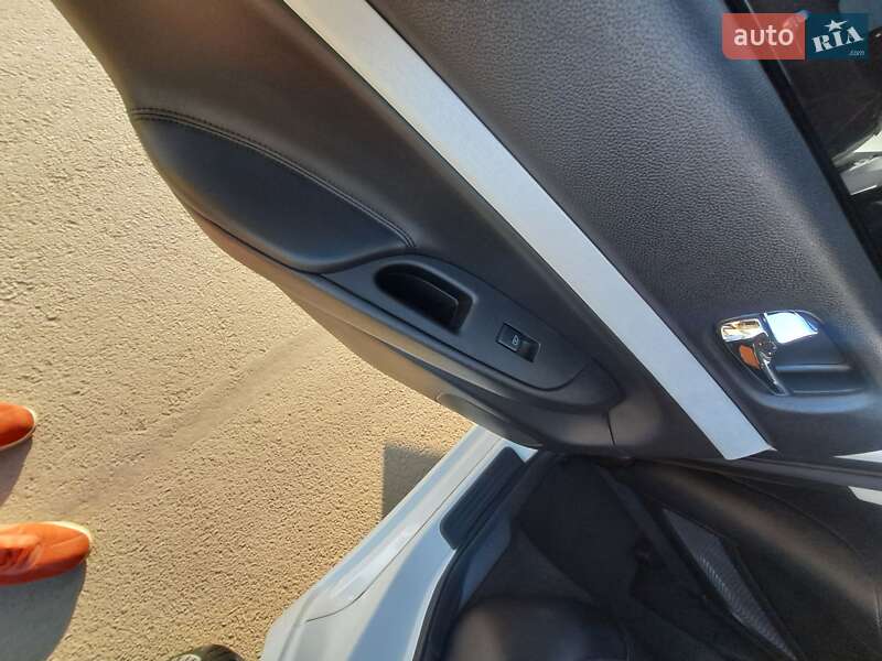 Седан Infiniti G37 2013 в Миколаєві