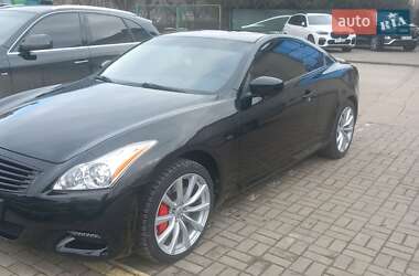 Седан Infiniti G37 2009 в Черновцах