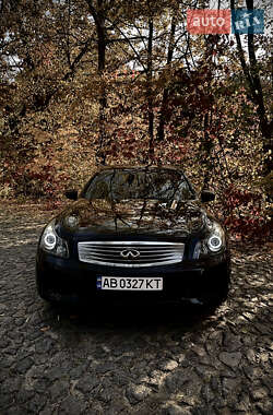 Седан Infiniti G37 2008 в Тростянце