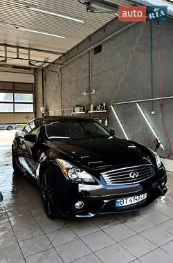 Купе Infiniti G37 2012 в Киеве