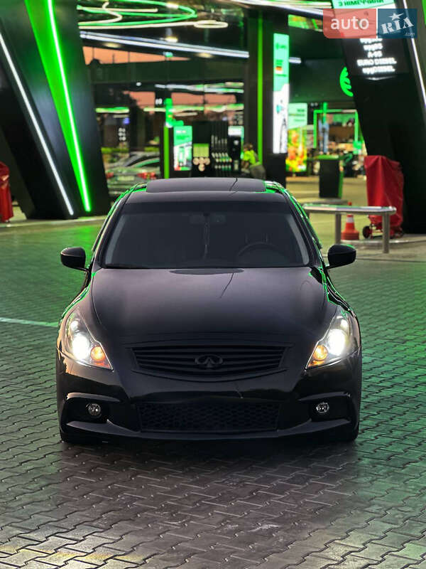 Седан Infiniti G37 2012 в Львове фото 4 Седан Infiniti G37 2012 в Львове