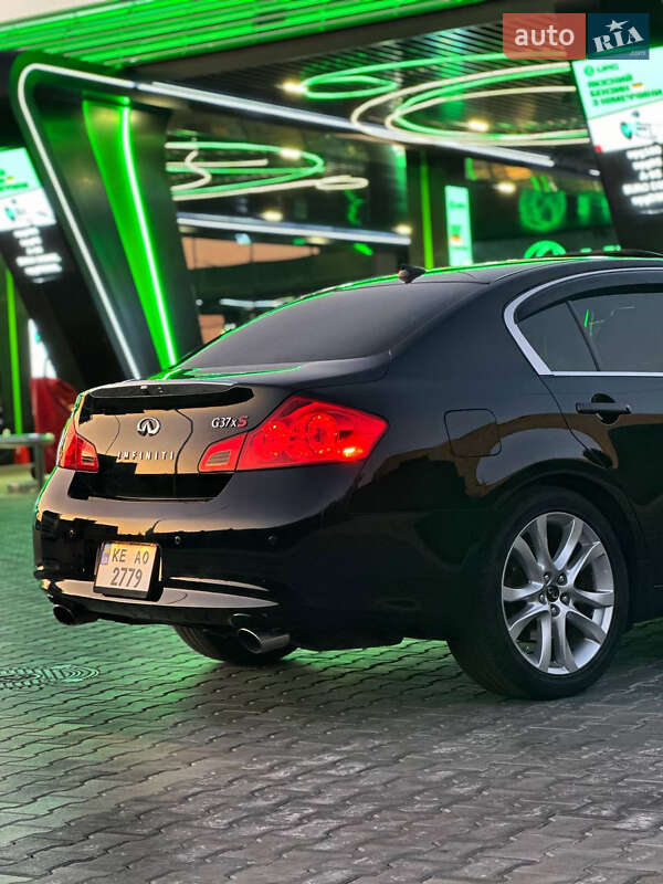 Седан Infiniti G37 2012 в Львове фото 9 Седан Infiniti G37 2012 в Львове