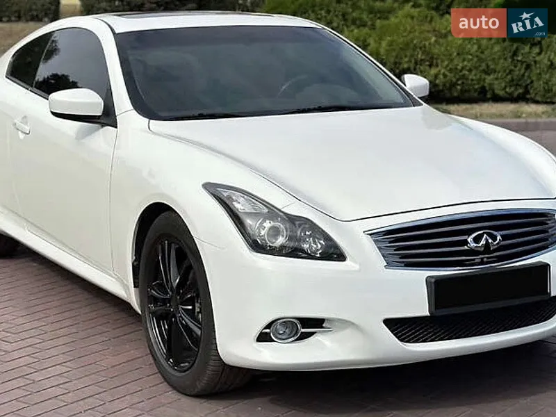 Infiniti G37 2012