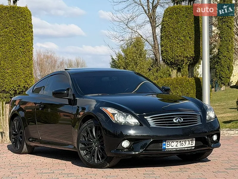 Infiniti G37 2012