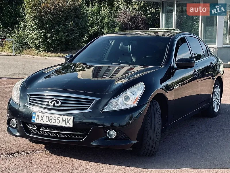 Infiniti G37 2012