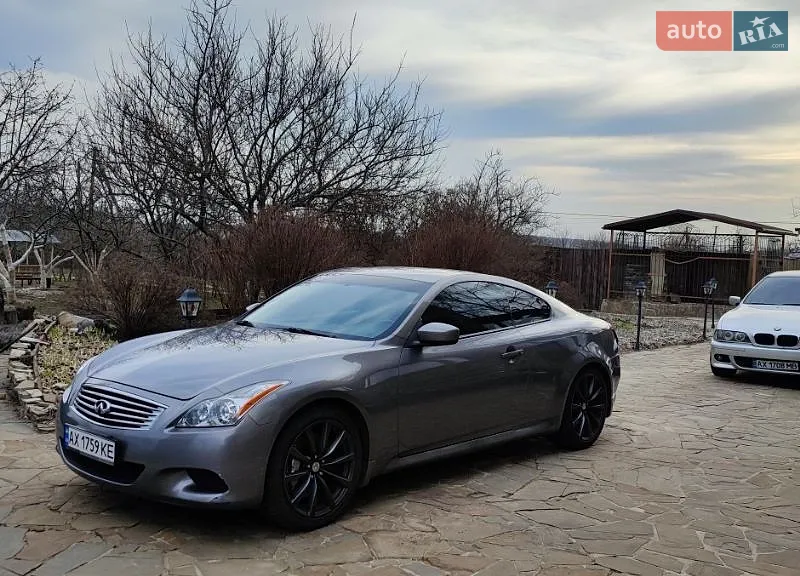 Infiniti G37 2007