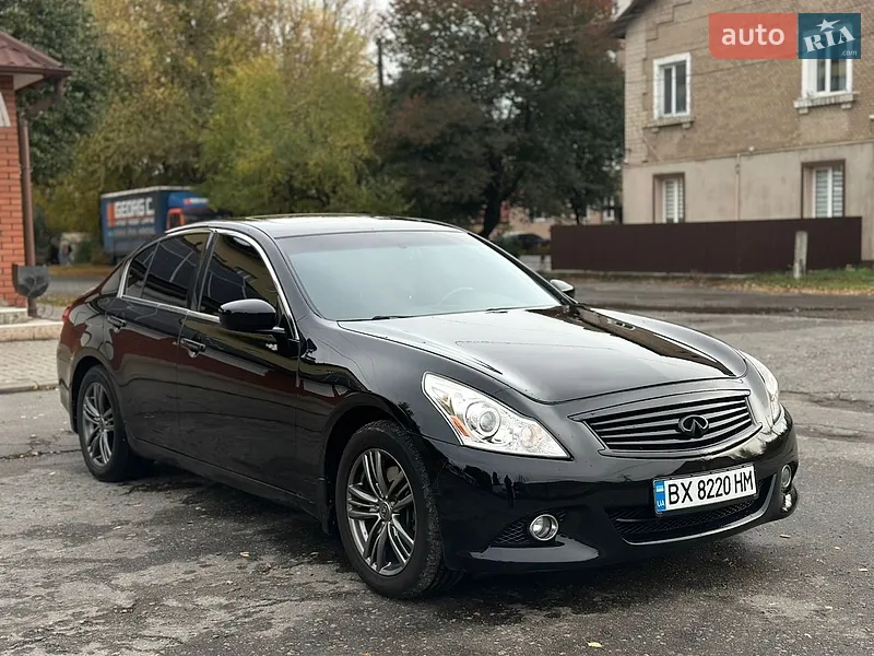 Infiniti G37
