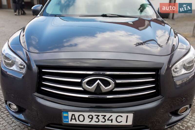 Позашляховик / Кросовер Infiniti JX35 2013 в Хусті