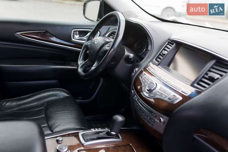 Позашляховик / Кросовер Infiniti JX35 2013 в Хусті