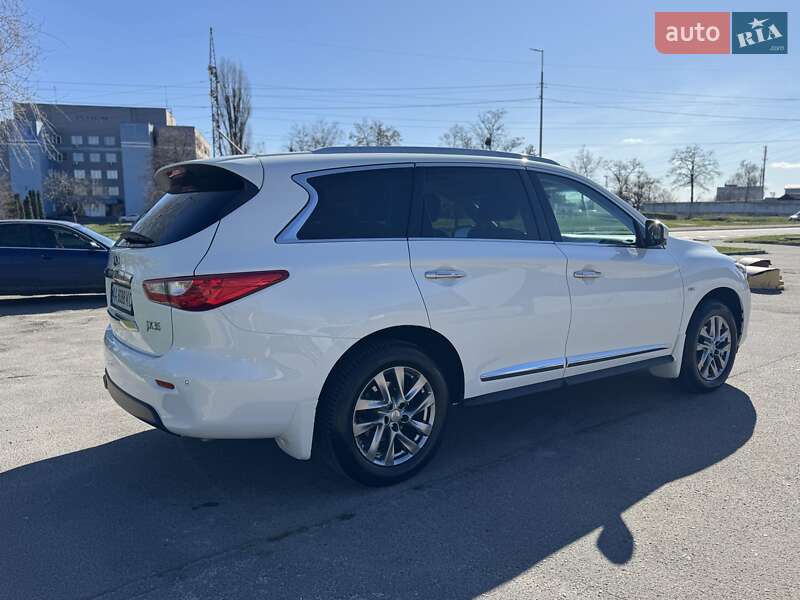 Позашляховик / Кросовер Infiniti JX35 2013 в Києві