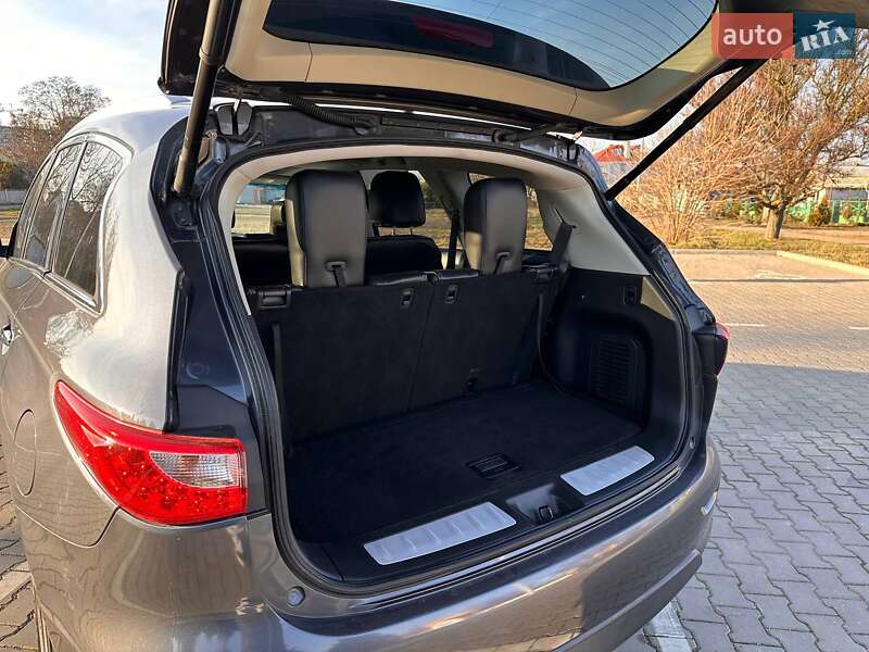 Внедорожник / Кроссовер Infiniti JX35 2012 в Одессе